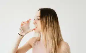 ​​Pilates and Hydration: Staying Cool and Refreshed this Summer